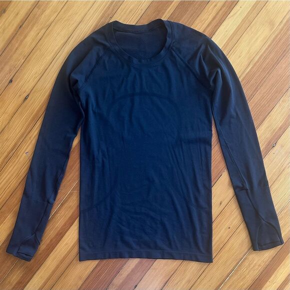 Lululemon Swiftly Tech Long Sleeve 2.0 in Black Size 6 - Picture 2 of 8
